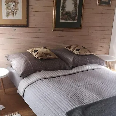 Siedlisko Lisia Nora Campsite